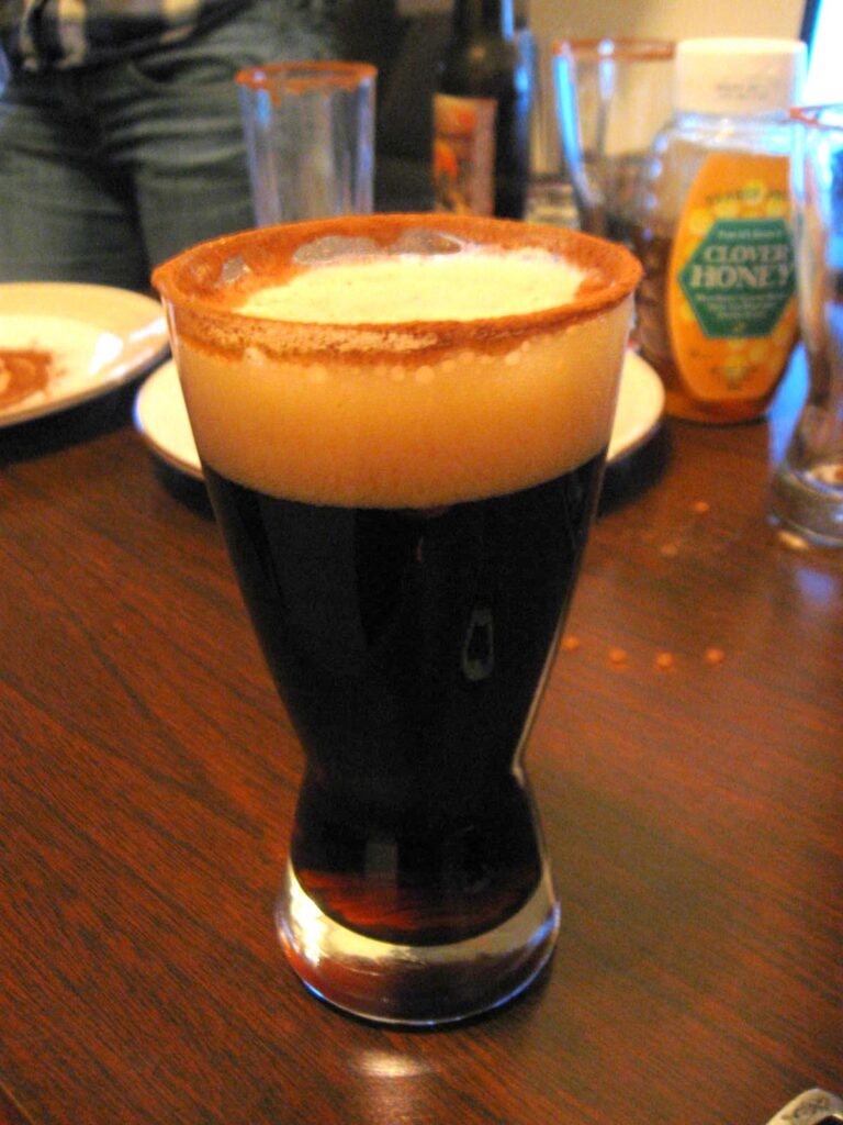 Pumpkin beer with a honey-cinnamon rim
