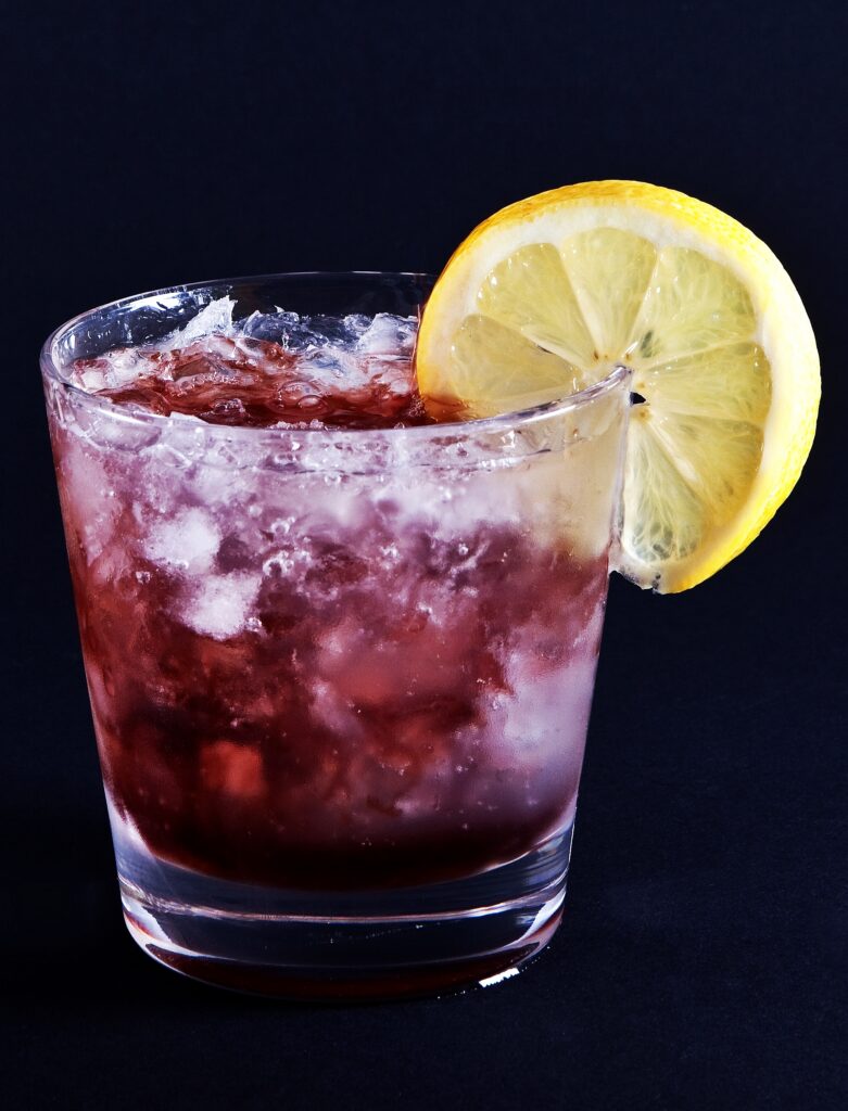 Bramble cocktail