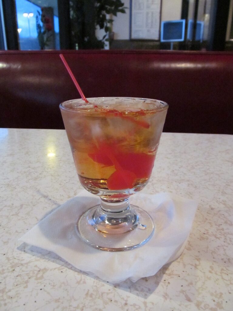 Rusty Nail cocktail