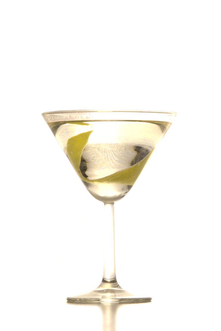 Vesper cocktail